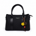 Bolso de oficina CALA negro estructurado con charm decorativo - CALÉA