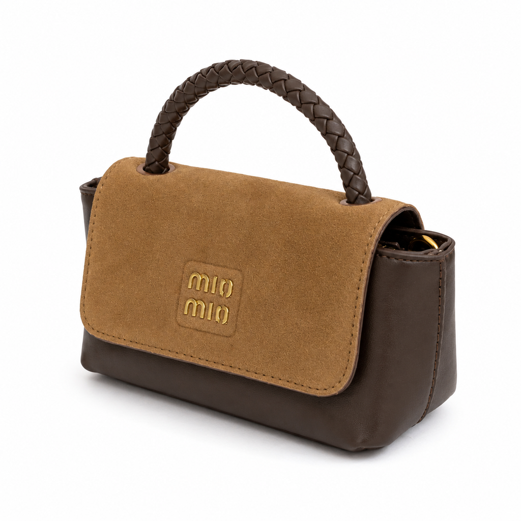 Mini bolso FALLON café caramelo vista lateral con solapa de gamuza - CALÉA